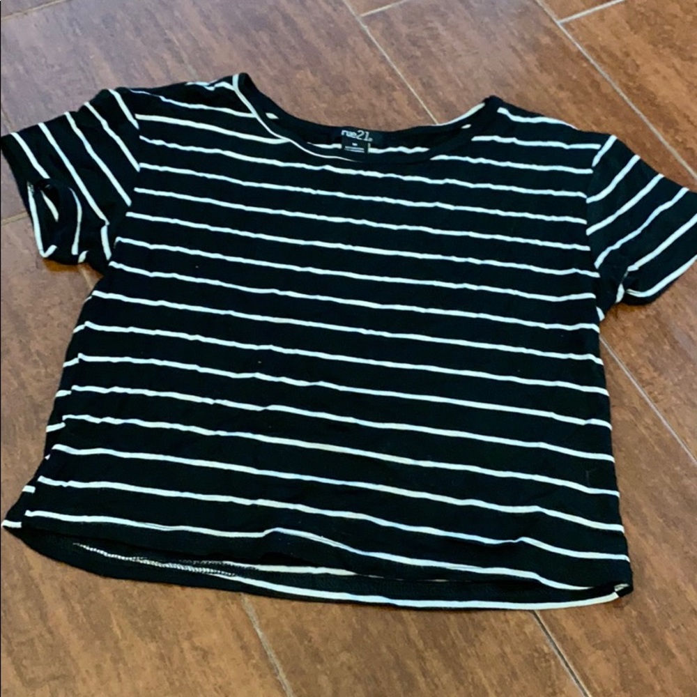 Black and white striped crop tee